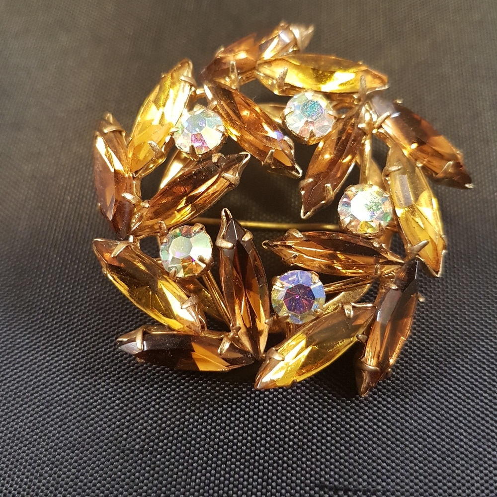 Brooch